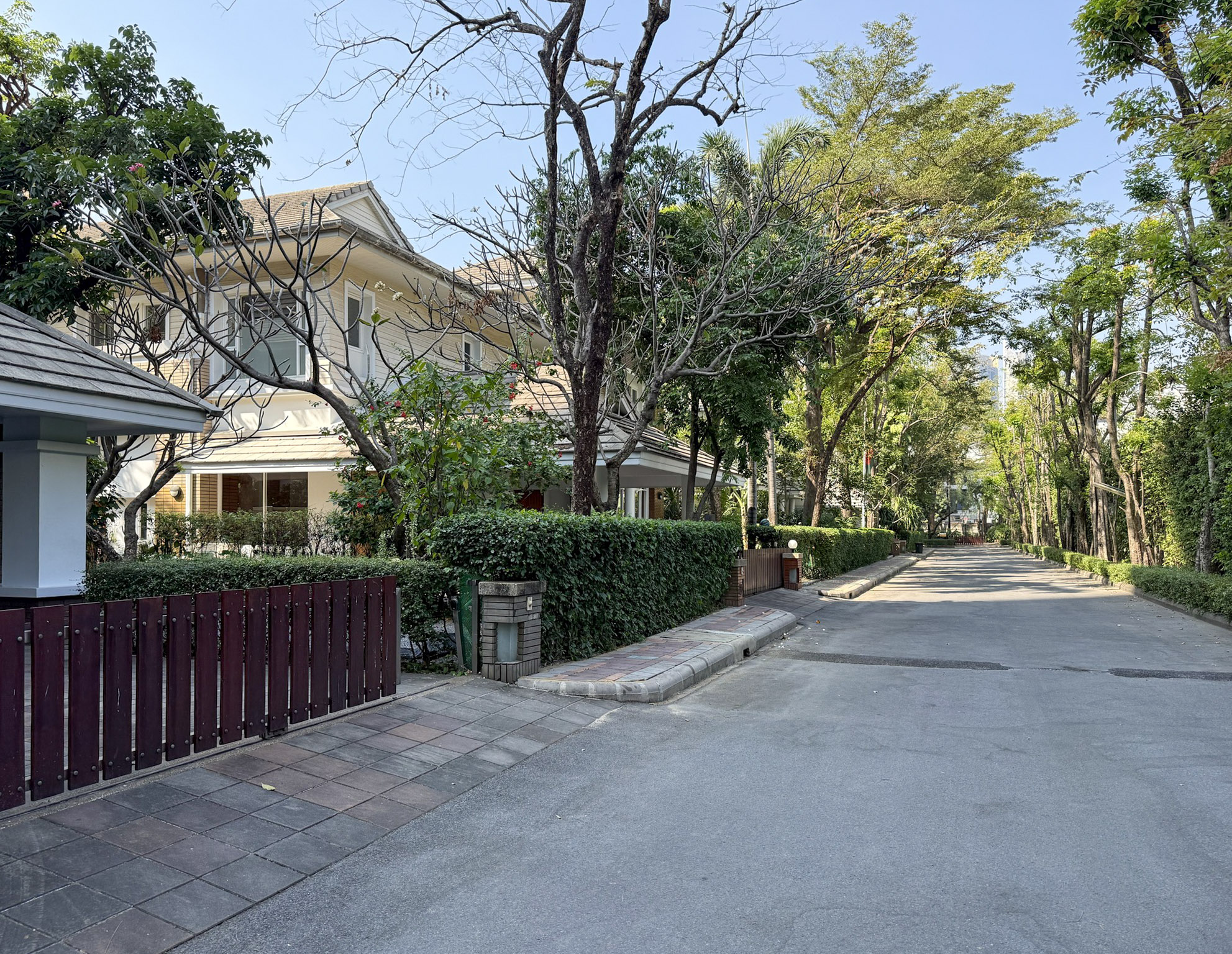 680764580_122171638562855351_5355100025197369726_n Luxury Pool Villa 400 SQM Sukhumvit 36 | 4BR Near BTS