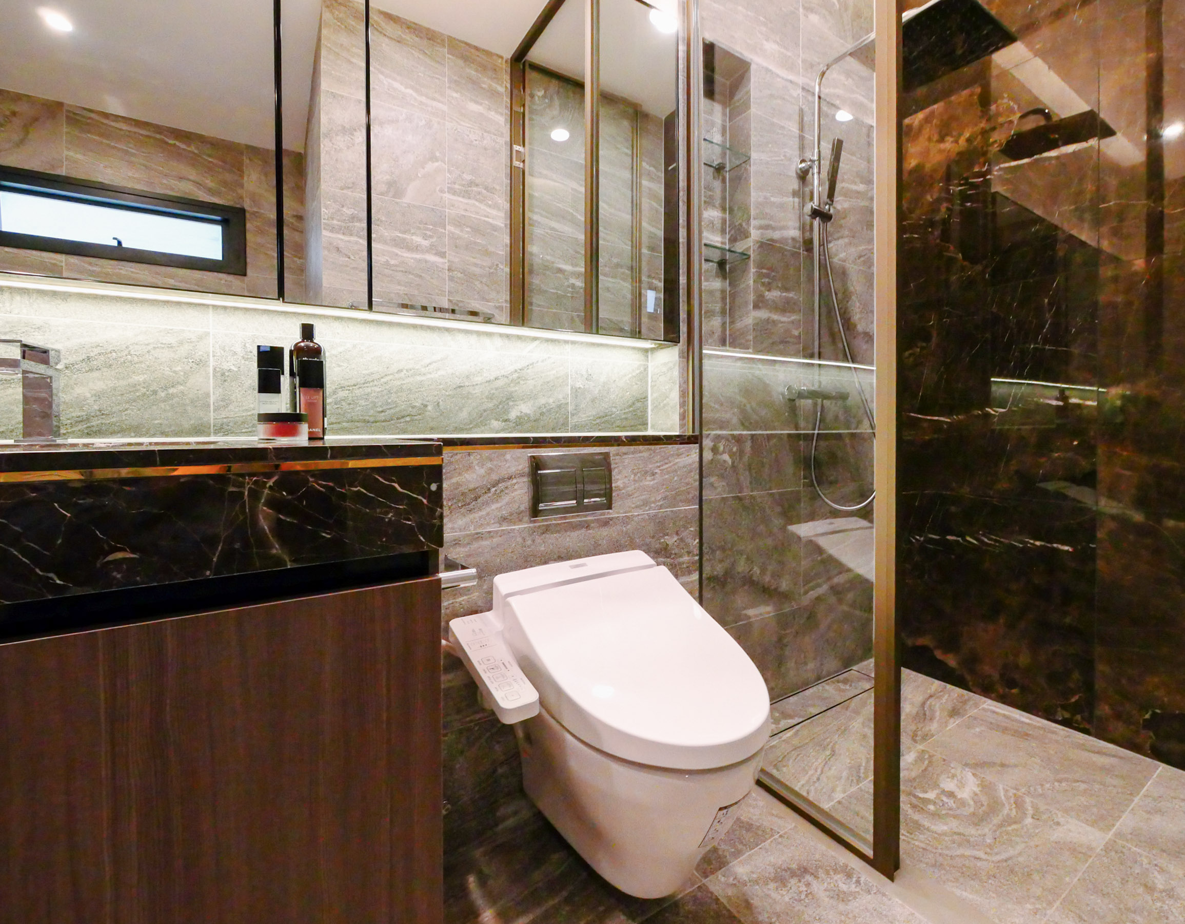 P1002118 The ESSE Sukhumvit 36 | 3BR 124 SQM Luxury Condo for Rent