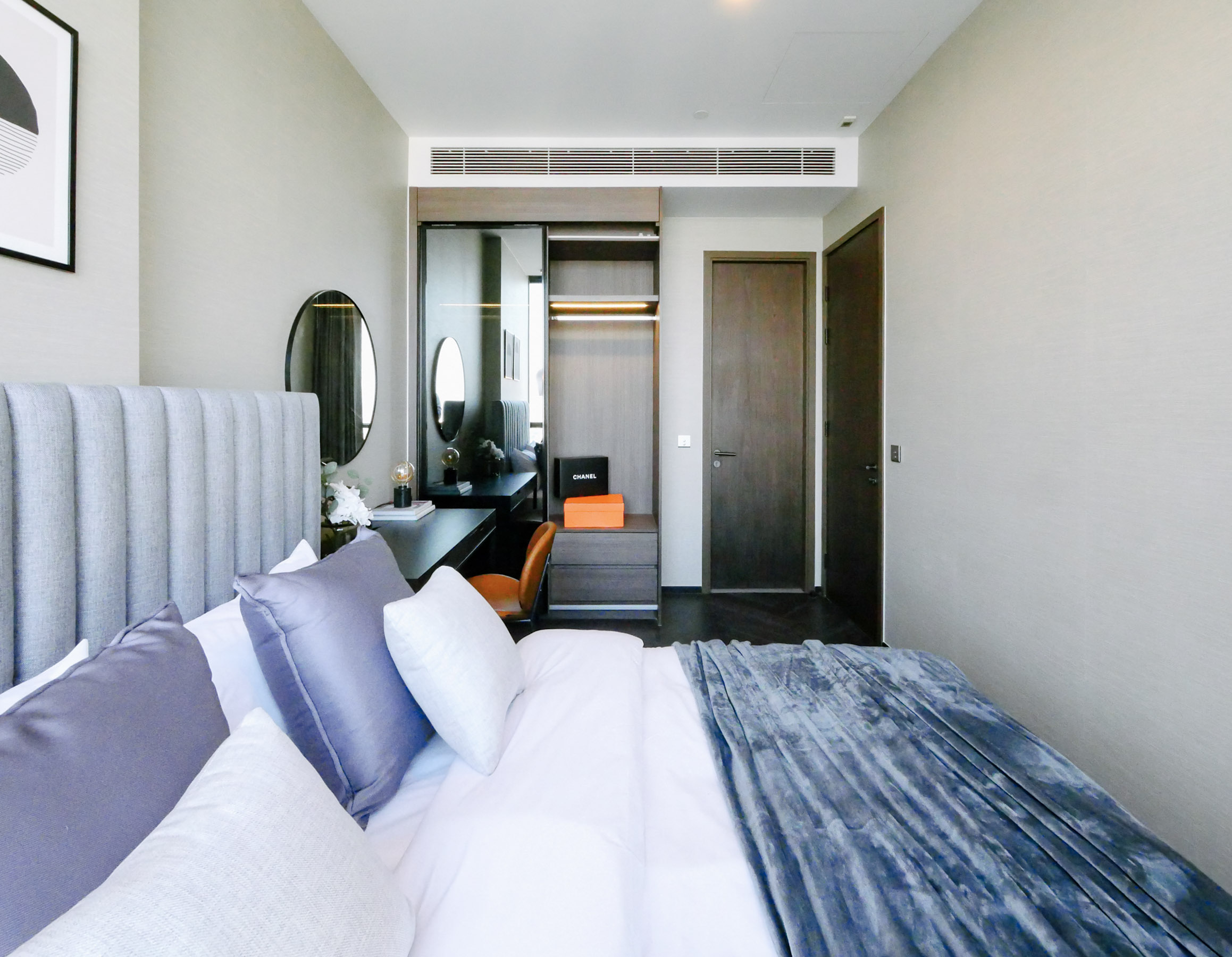 P1002234 The ESSE Sukhumvit 36 | 3BR 124 SQM Luxury Condo for Rent