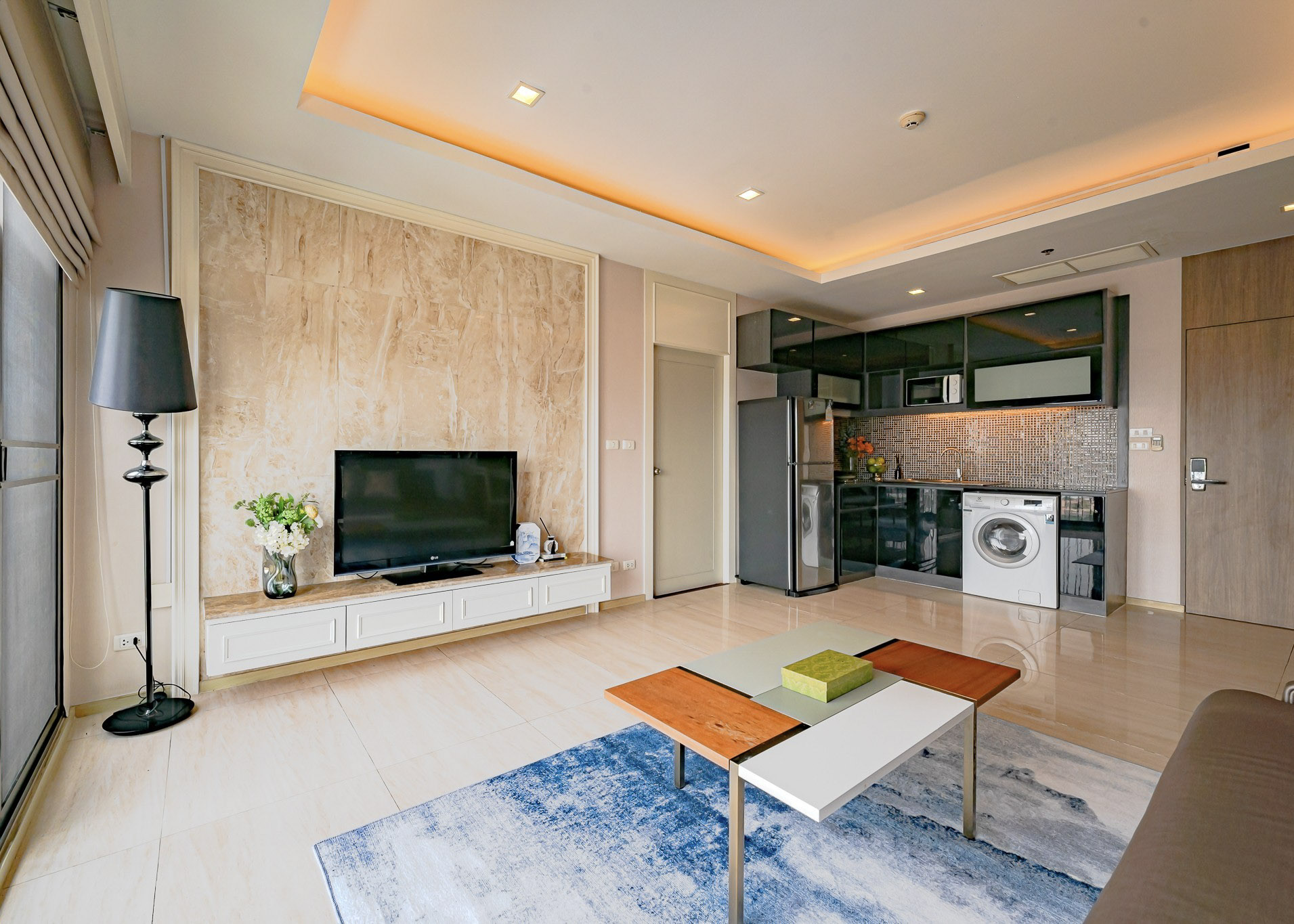 Noble Reveal Ekkamai 51 SQM Near BTS Investment