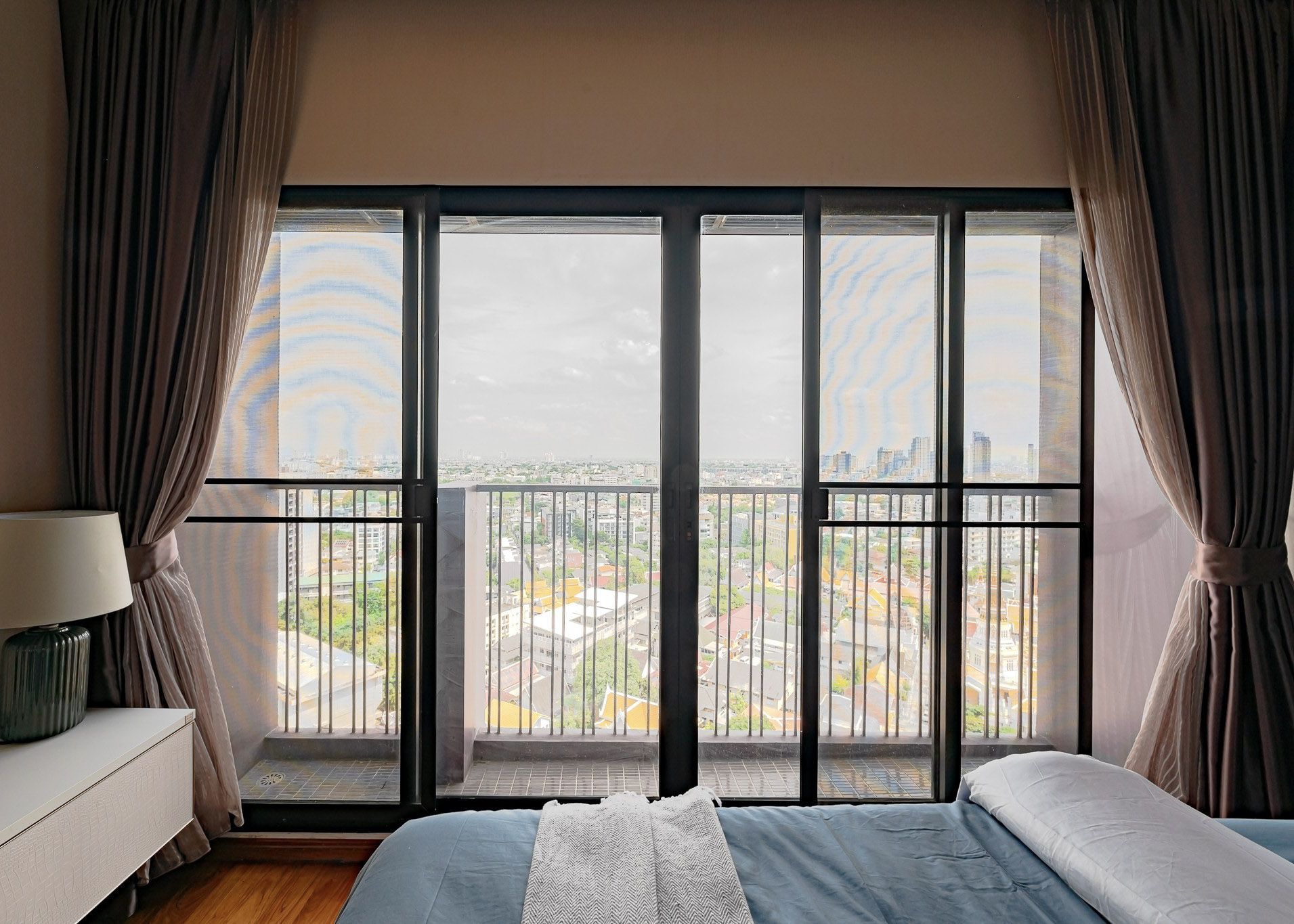 Noble Reveal Ekkamai 51 SQM Near BTS Investment