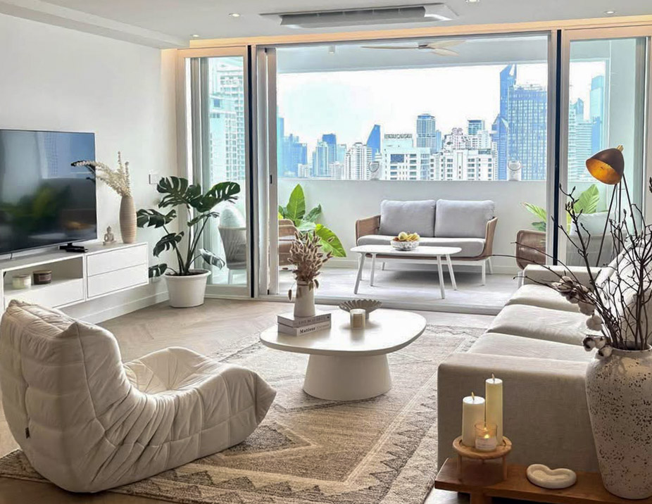 Sukhumvit 39 140 SQM | Renovated 3BR Condo