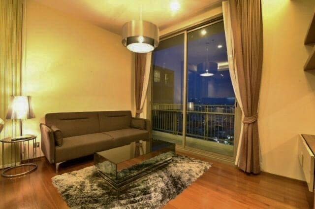 Quattro Thonglor 84 SQM | 2BR Rent Near BTS