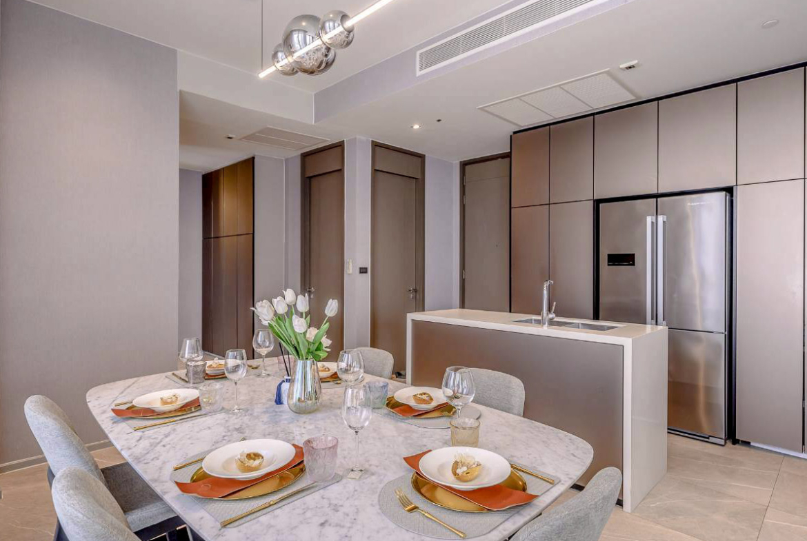 Luxury Condo 130 SQM Hyde Heritage Thonglor BTS