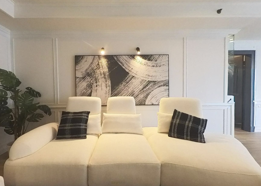 Las Colinas Asoke 240.1 SQM near BTS Asoke