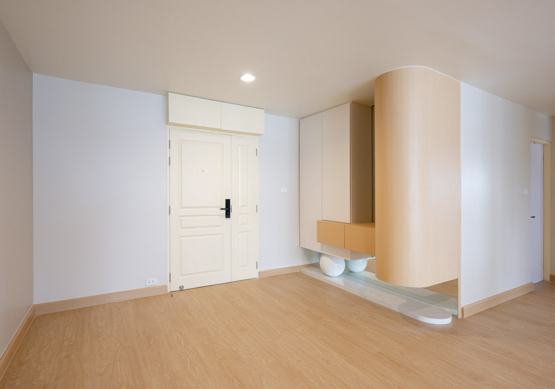 Waterford 144 SQM near BTS Phrom Phong for Sale
