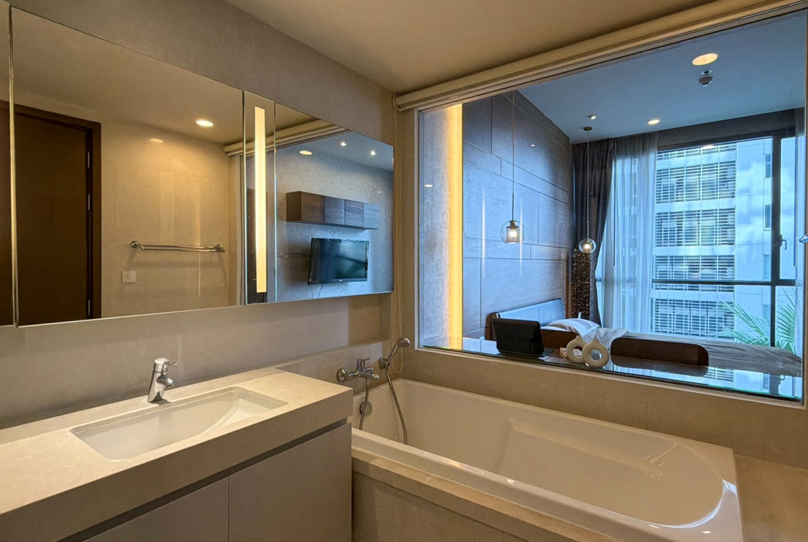Quattro by Sansiri 55 SQM Condo for Rent Thonglor