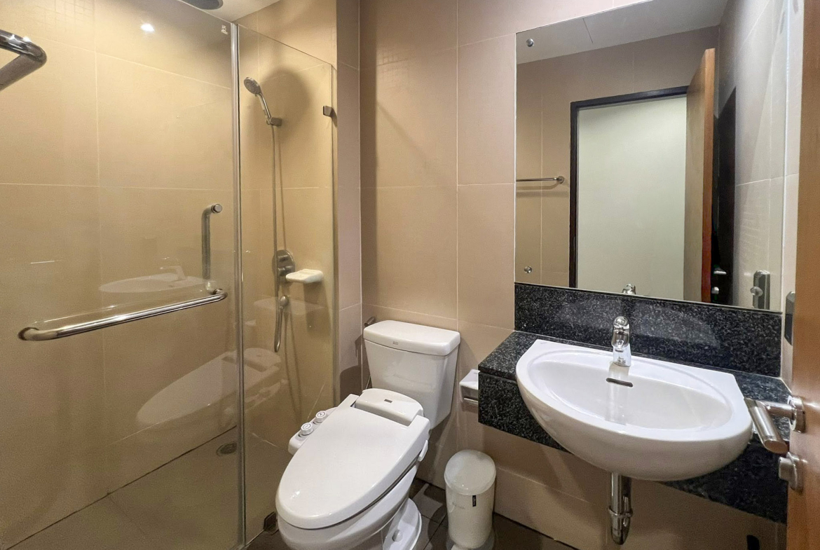 72.66 SQM Condo Sale Rent Sukhumvit 59