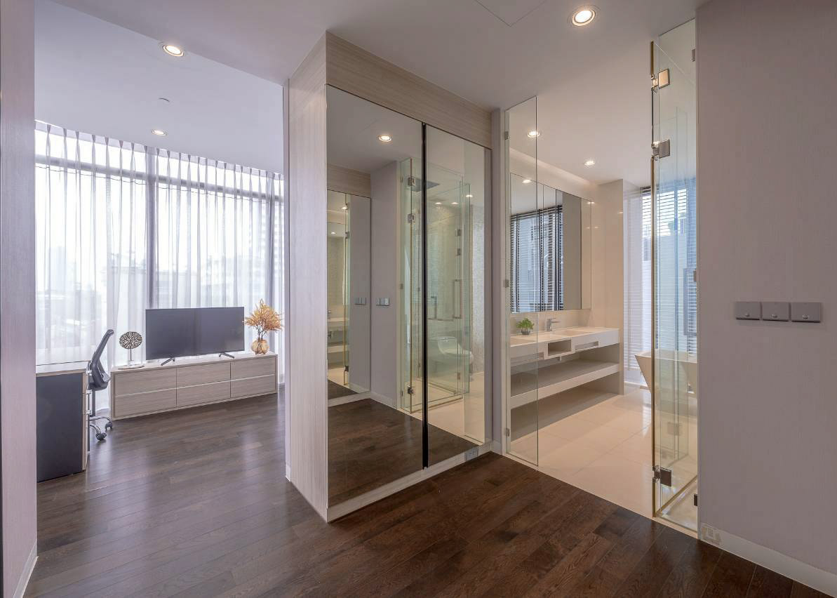 LINE_ALBUM_811_260323_16 VITTORIO 2 Bed 137 SQM near BTS Phrom Phong
