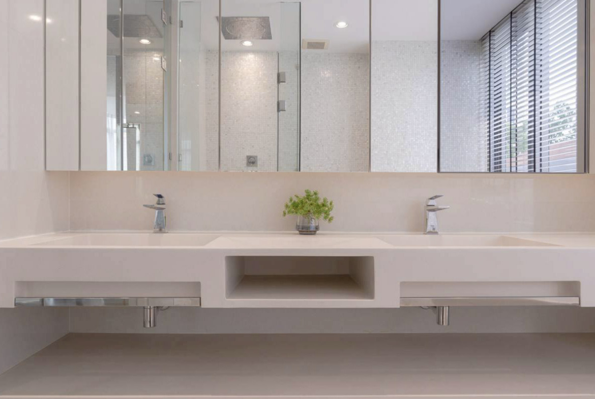 VITTORIO 2 Bed 137 SQM near BTS Phrom Phong