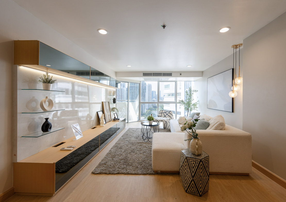 Waterford 144 SQM near BTS Phrom Phong for Sale