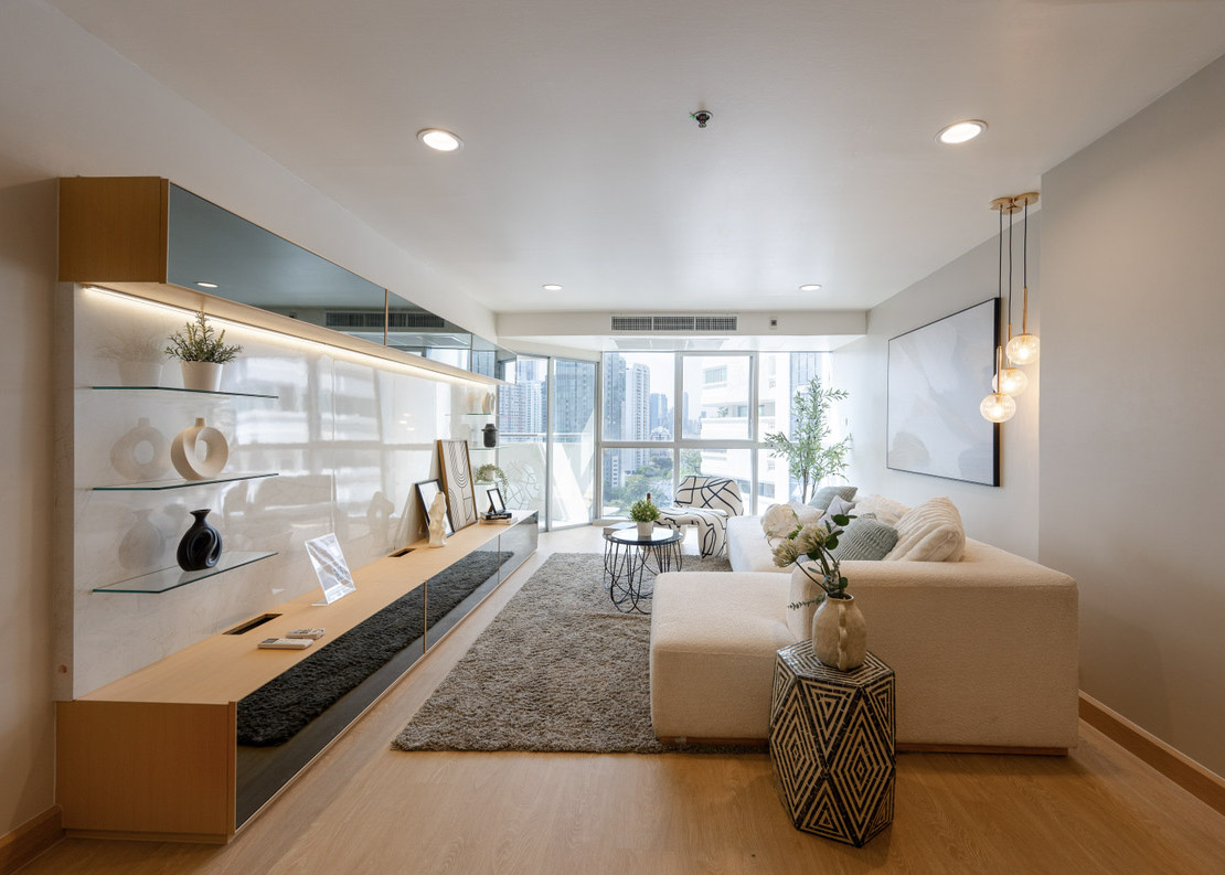 a001457db316be57613024924b474940 Waterford 144 SQM near BTS Phrom Phong for Sale