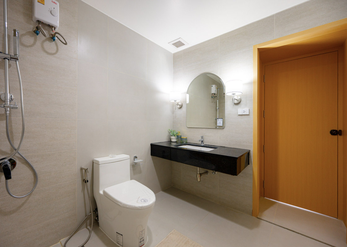 b48358658ca121c256ccbbf4d791bbea Waterford 144 SQM near BTS Phrom Phong for Sale