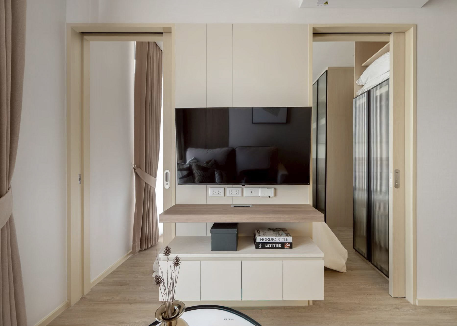 723198596_10164369636714243_6423102101042348108_n 31 SQM Condo Noble State 39 Rent BTS Phrom Phong