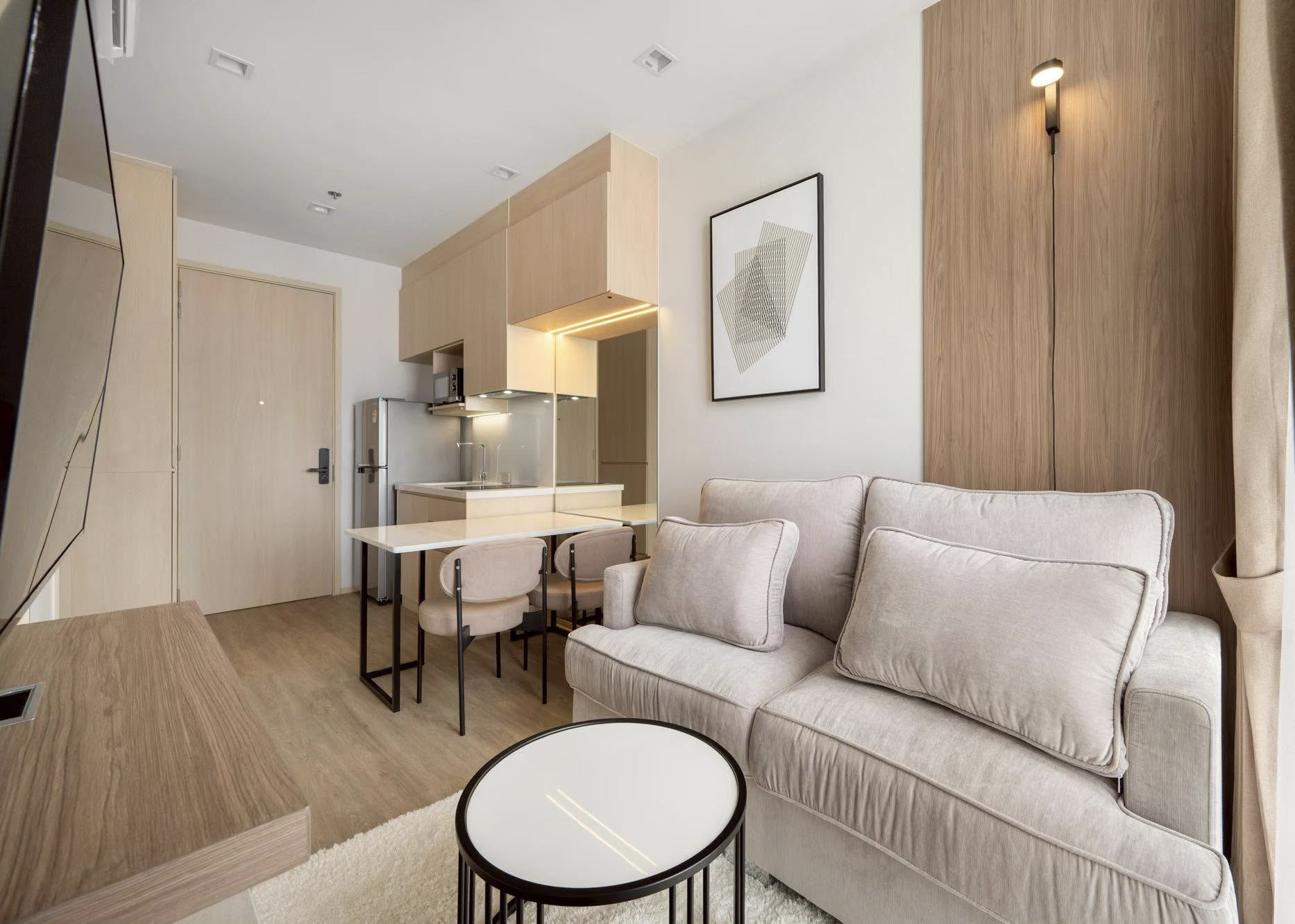 723208628_10164371163199243_2902372409629288115_n 31 SQM Condo Noble State 39 Rent BTS Phrom Phong