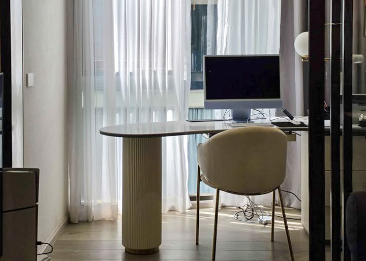 41 SQM FYNN Asoke Condo Rent near BTS Asoke