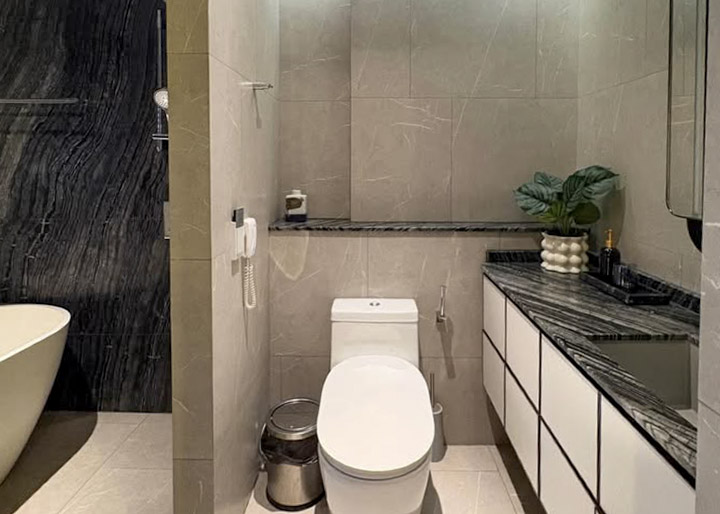 The Reserve 61 Hideaway Condo 64 SQM Ekkamai