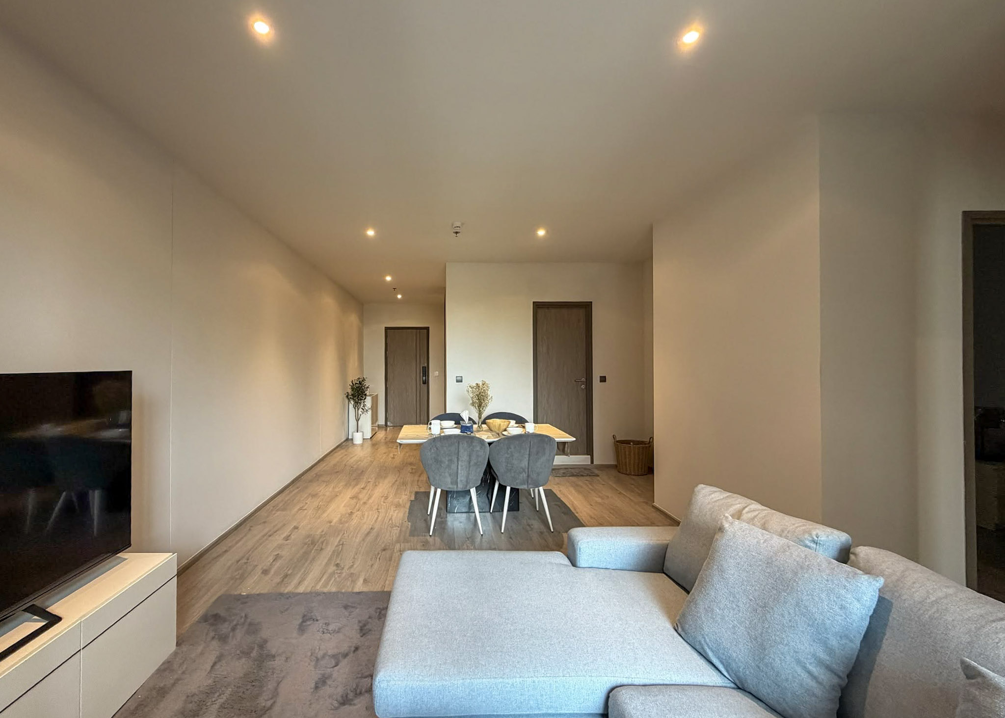 Rhythm Ekkamai Estate 86.29 SQM for Rent