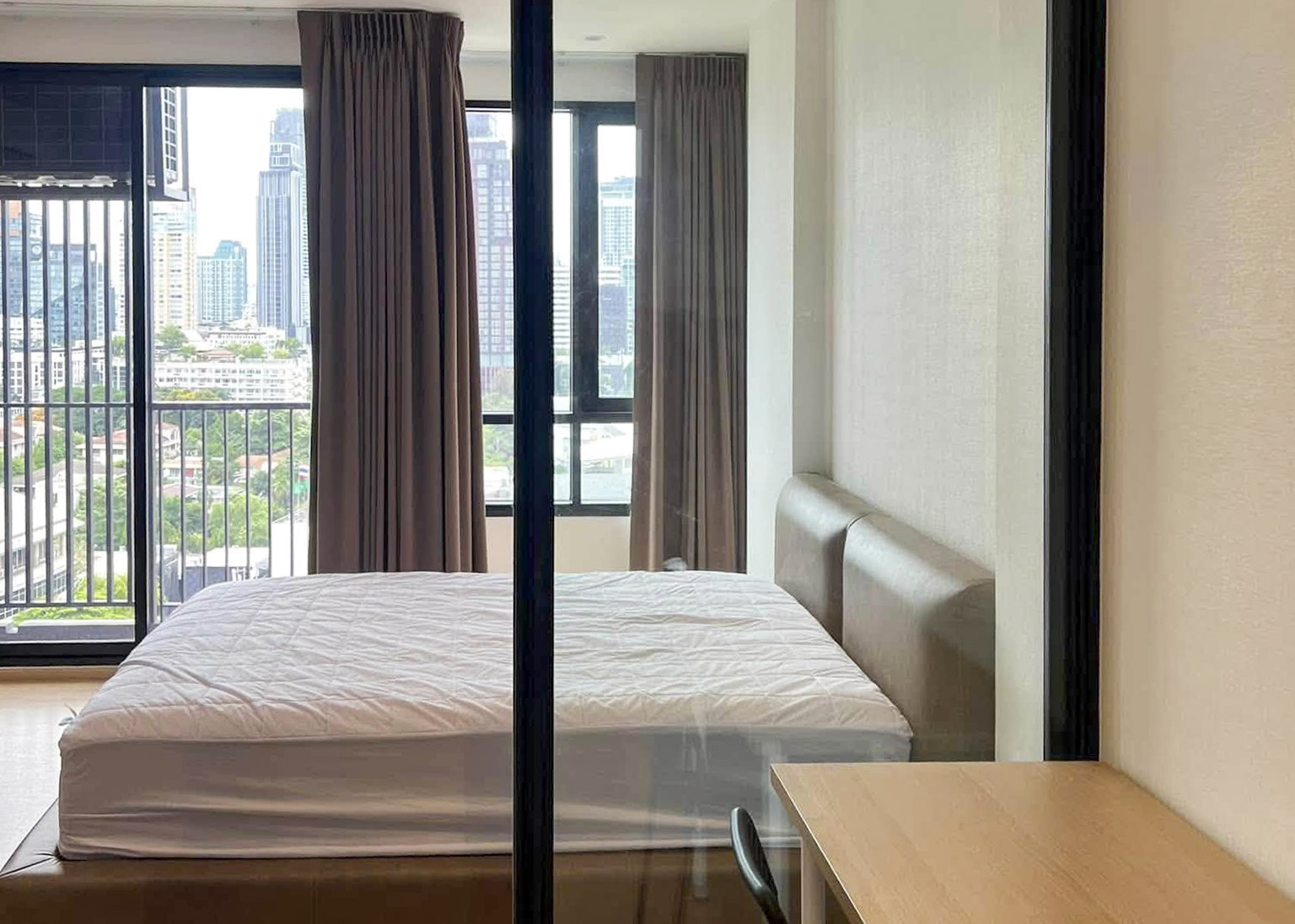 Maru Ekkamai for Rent 30 SQM | Pet-Friendly