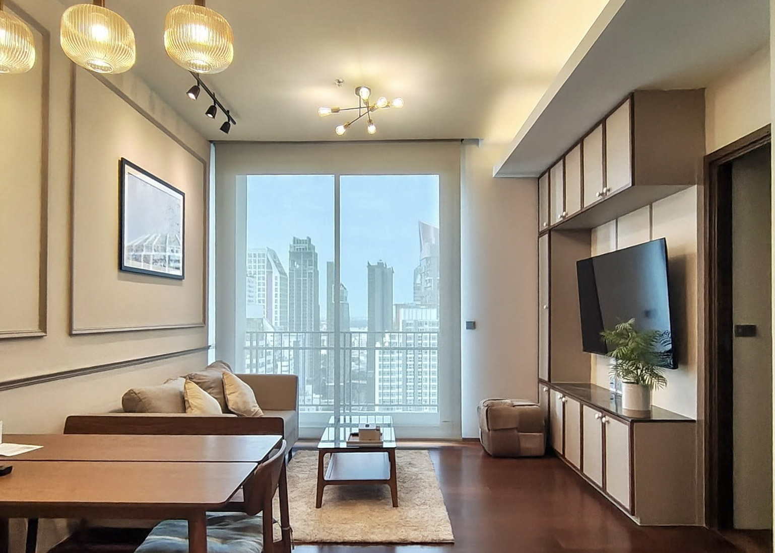 Quattro by Sansiri for Rent | 1 Bed 53 SQM Thonglor