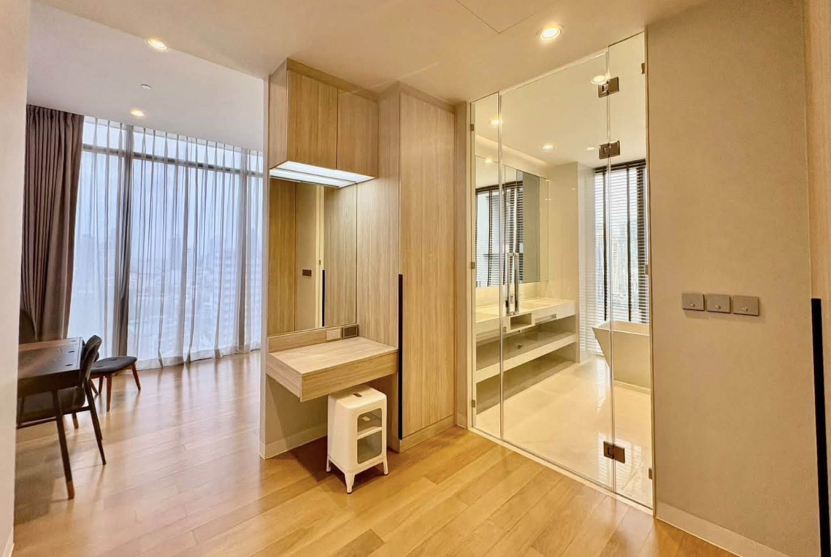 Vittorio Sukhumvit 39 136.71 SQM Sale & Rent