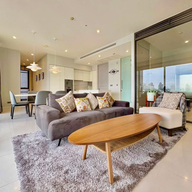 Vittorio Sukhumvit 39 136.71 SQM Sale & Rent