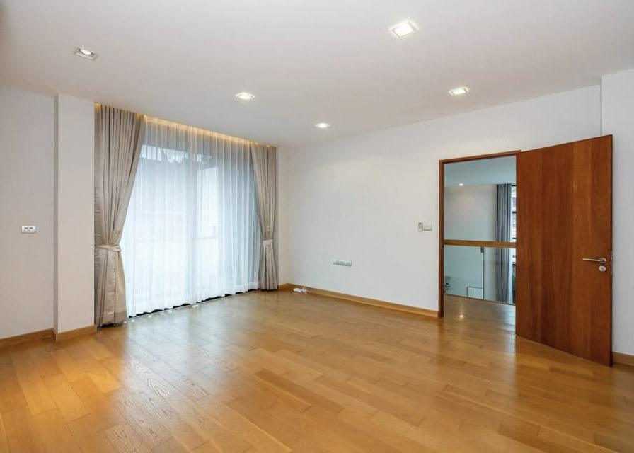 The Oasis House 736 SQM House for Sale Sukhumvit