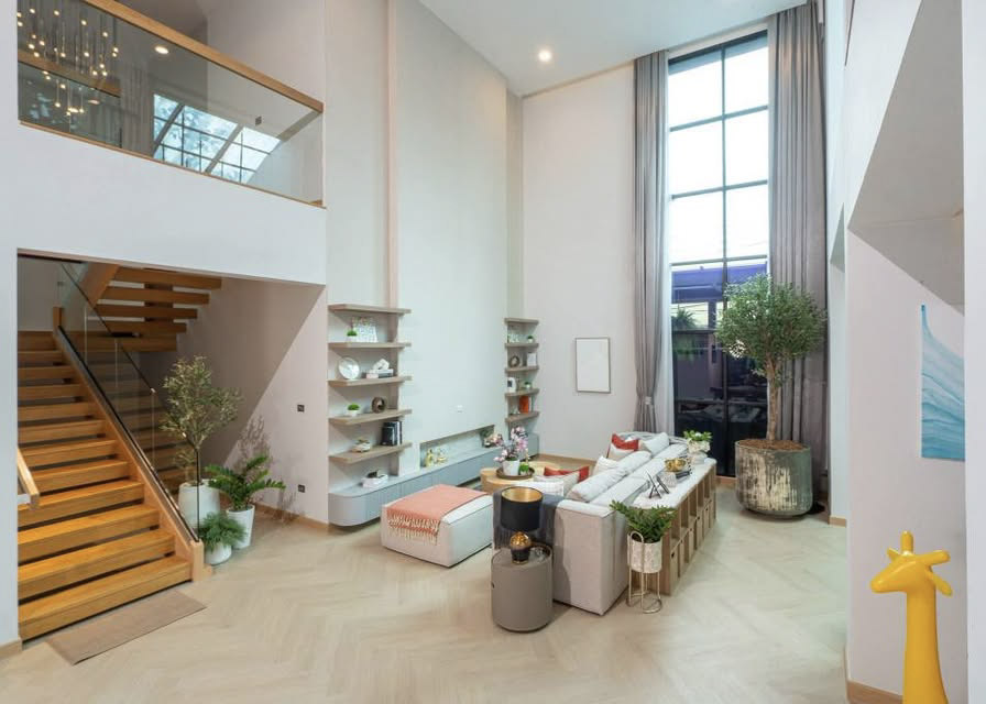 The Oasis House 736 SQM House for Sale Sukhumvit