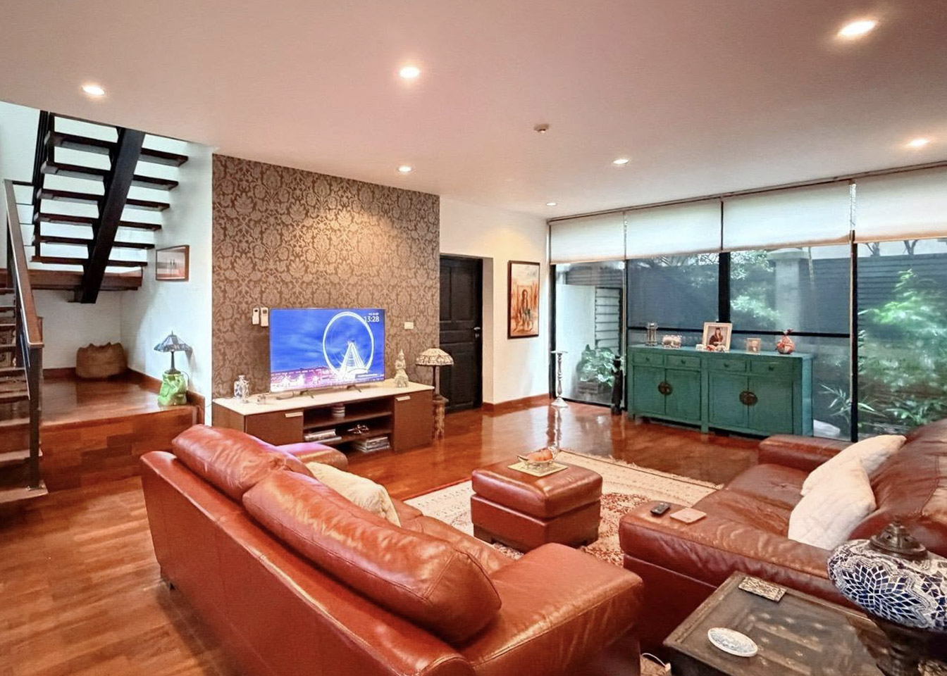 Baan Sasida Sukhumvit 24 | 220 SQM for Rent