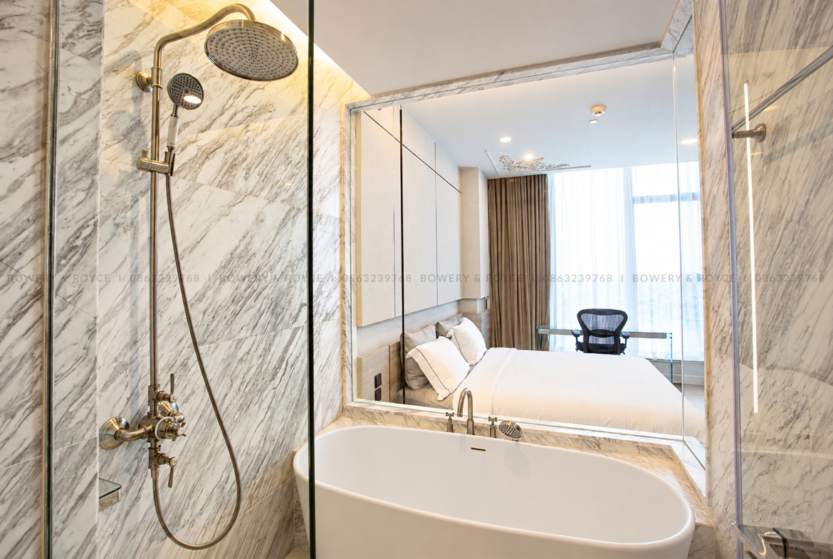 Modern one bedroom condo for sale in Thong Lor