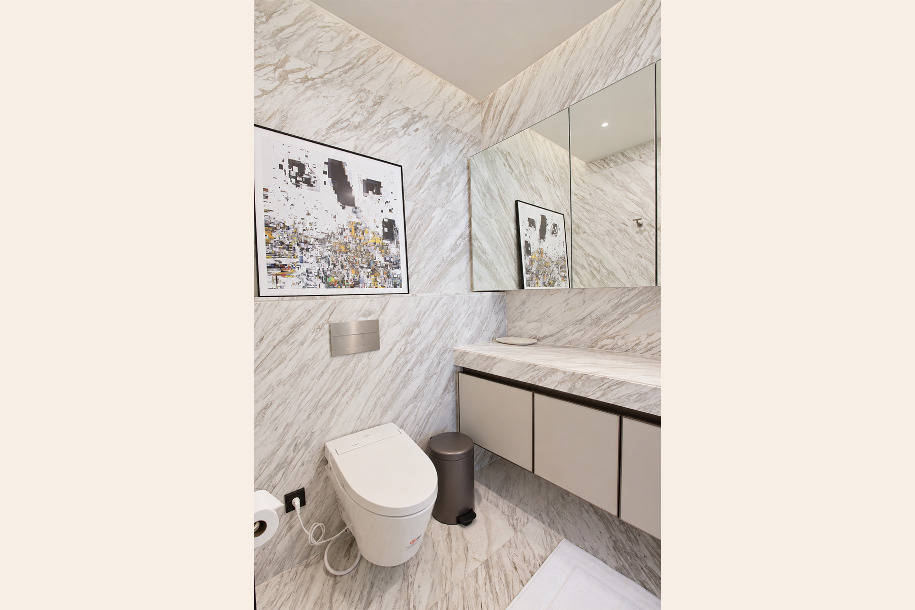 Modern one bedroom condo for sale in Thong Lor