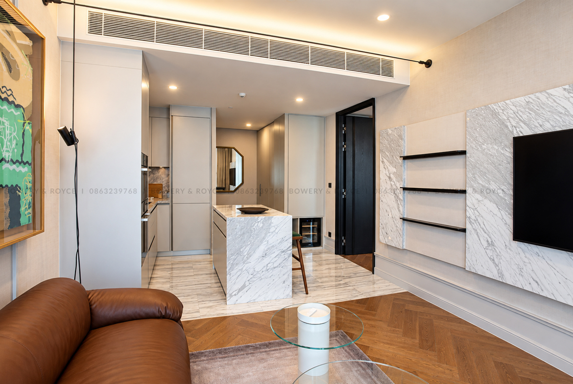 Modern one bedroom condo for sale in Thong Lor