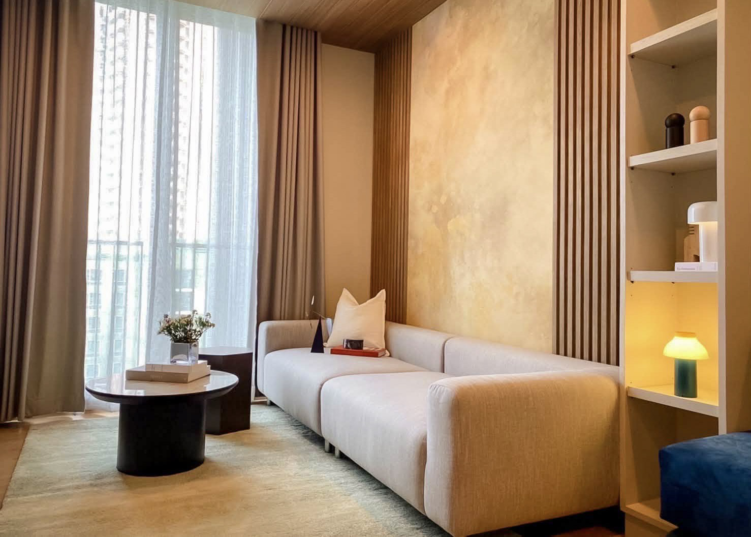 Noble Around Sukhumvit 33 | 65 SQM Condo for Rent