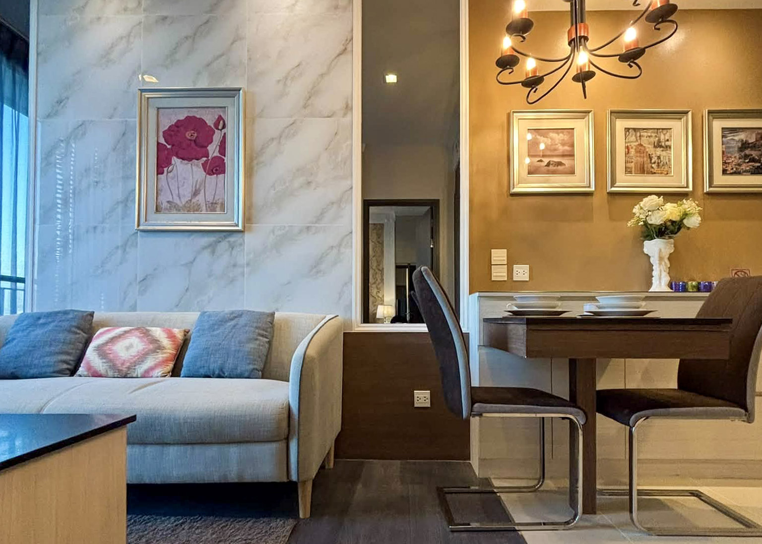 858788617_4732023493700242_7234220407828875067_n Edge Sukhumvit 23 Condo for Rent, 43.20 SQM