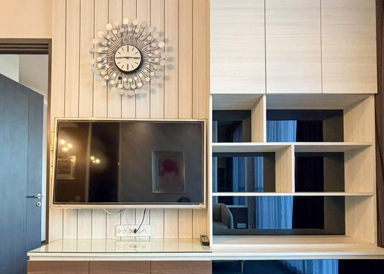 858852044_4732023487033576_2176961131658489731_n Edge Sukhumvit 23 Condo for Rent, 43.20 SQM