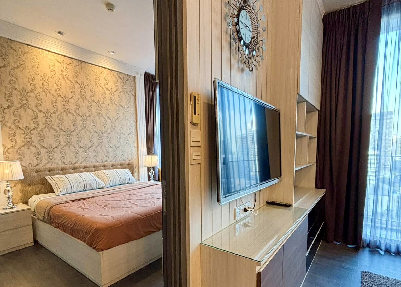 858936791_4732023713700220_3817060593006200443_n Edge Sukhumvit 23 Condo for Rent, 43.20 SQM