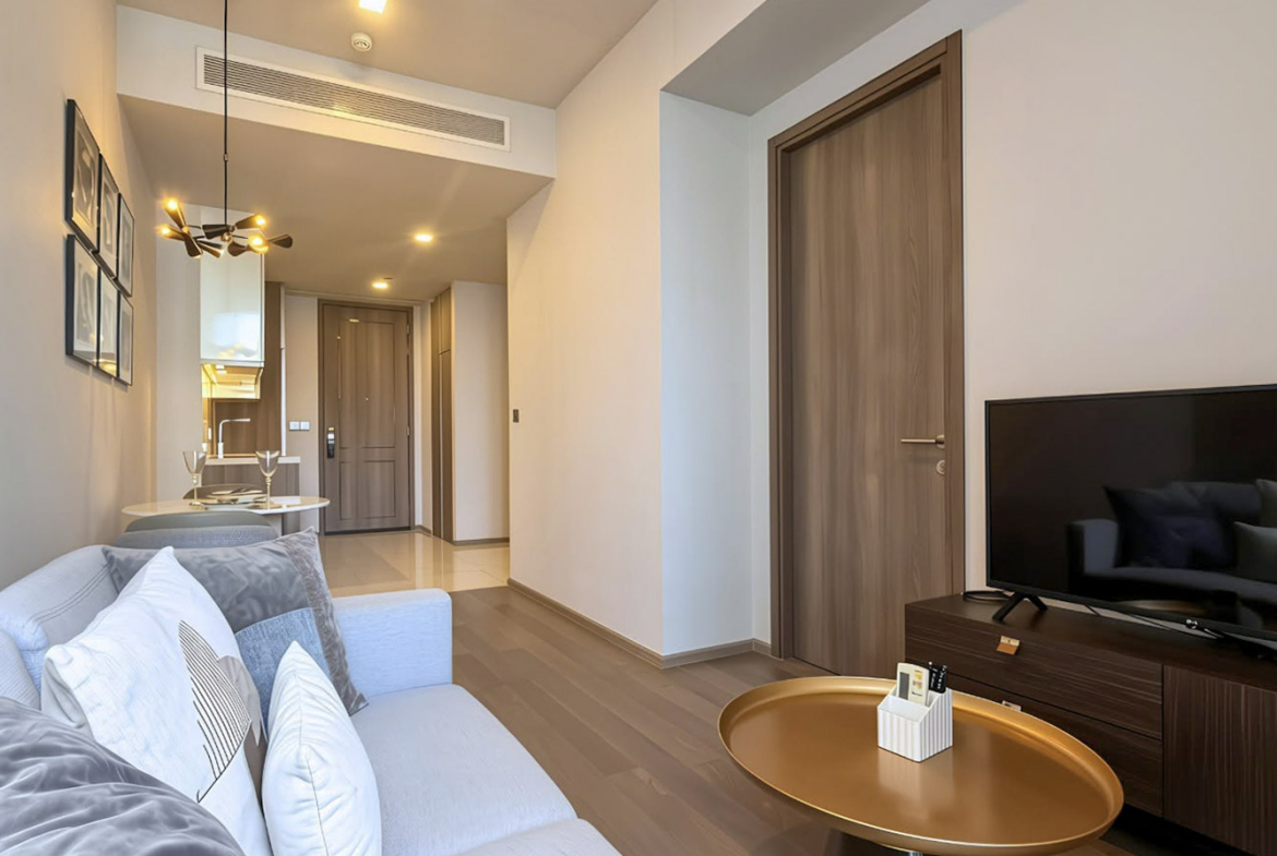 Celes Asoke Condo for Rent | 42 SQM