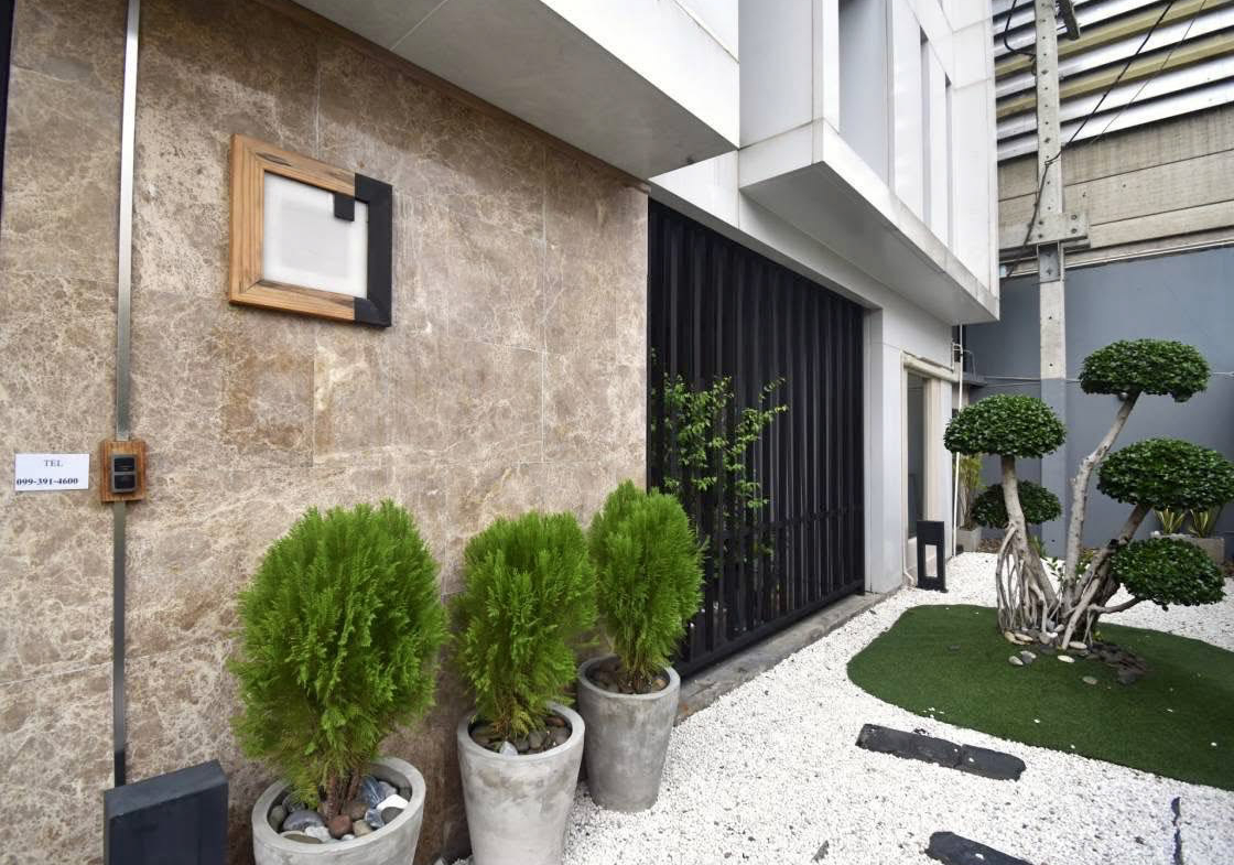 Qube Suites Sukhumvit 46 | 60 SQM for Rent