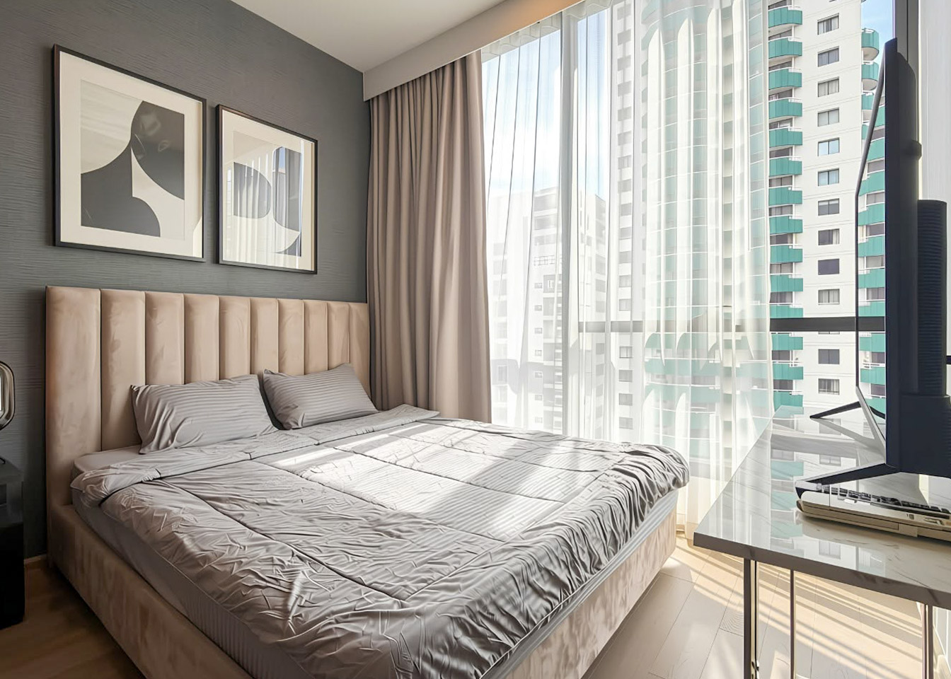 864857717_122140292829390432_7850225297982994457_n Celes Asoke Condo for Rent | 42 SQM
