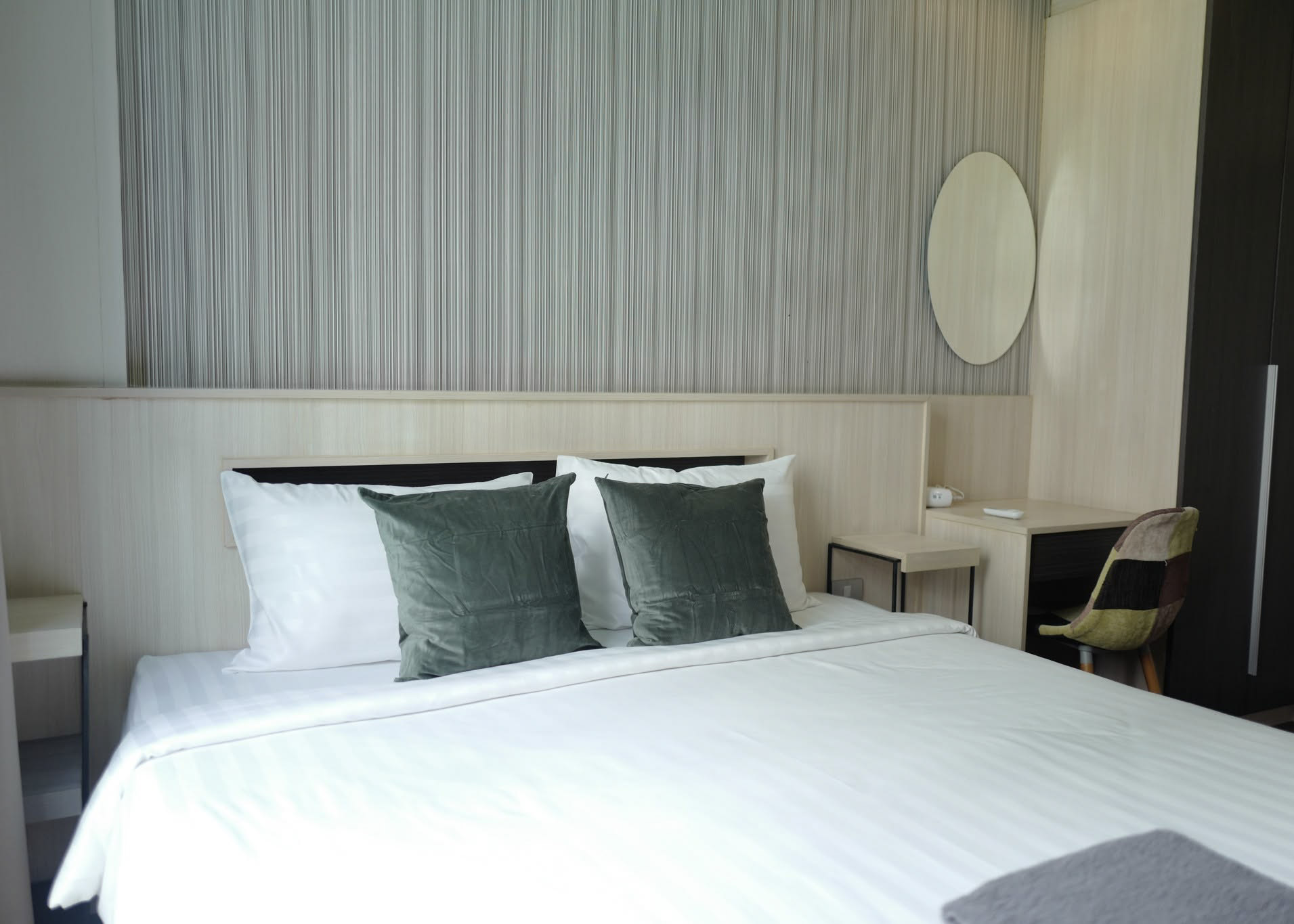 865756476_10164598371362777_2239193169096005216_n Qube Suites Sukhumvit 46 | 60 SQM for Rent
