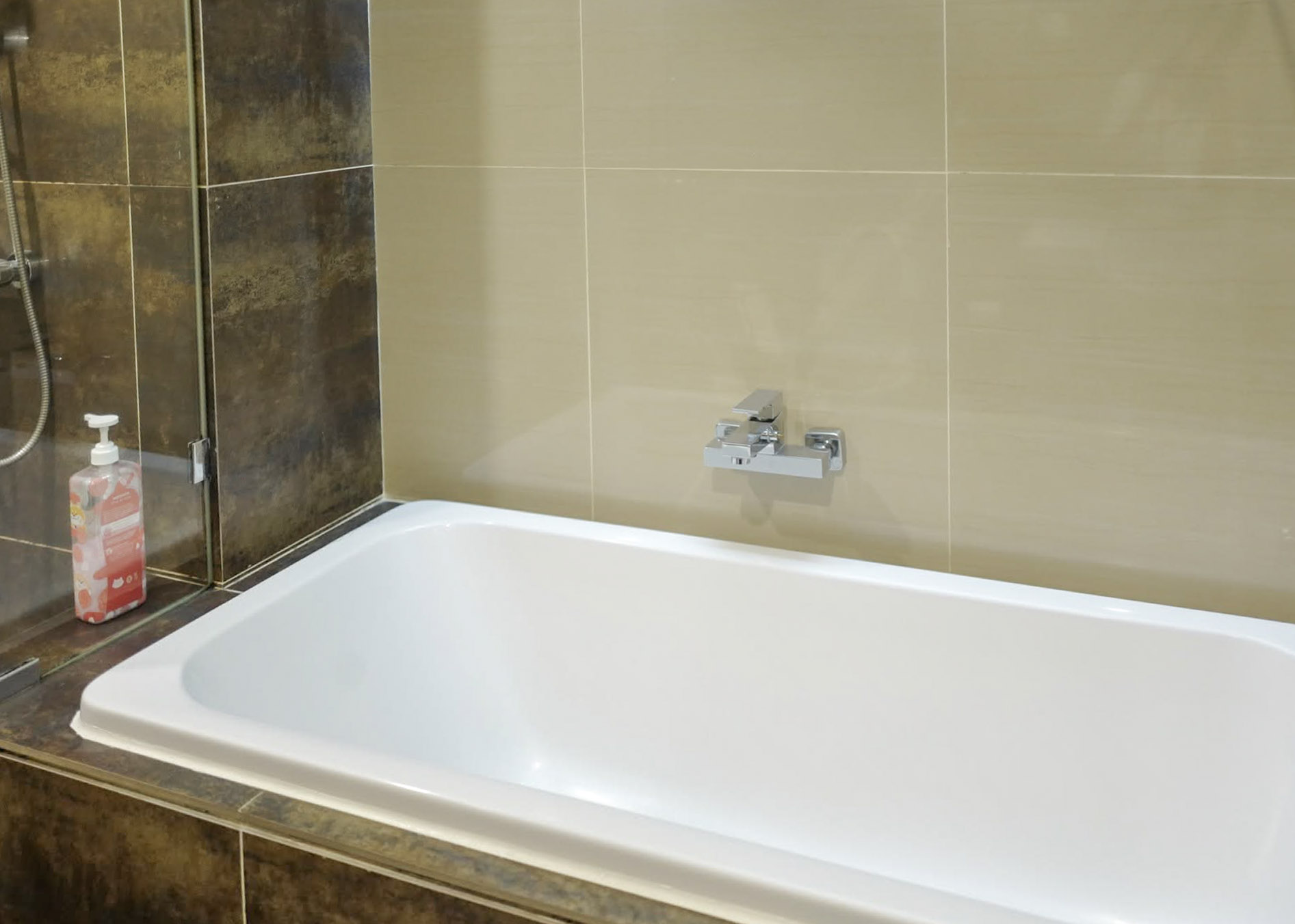 865820349_10164598371447777_2601818190702511111_n Qube Suites Sukhumvit 46 | 60 SQM for Rent
