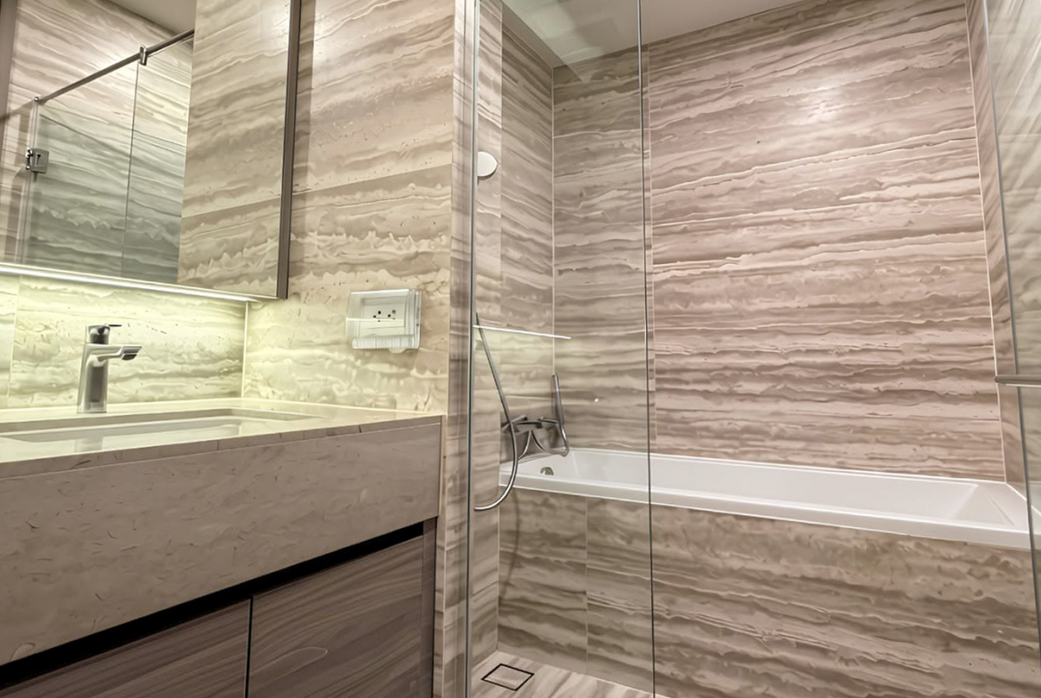 Celes Asoke Condo for Rent | 42 SQM