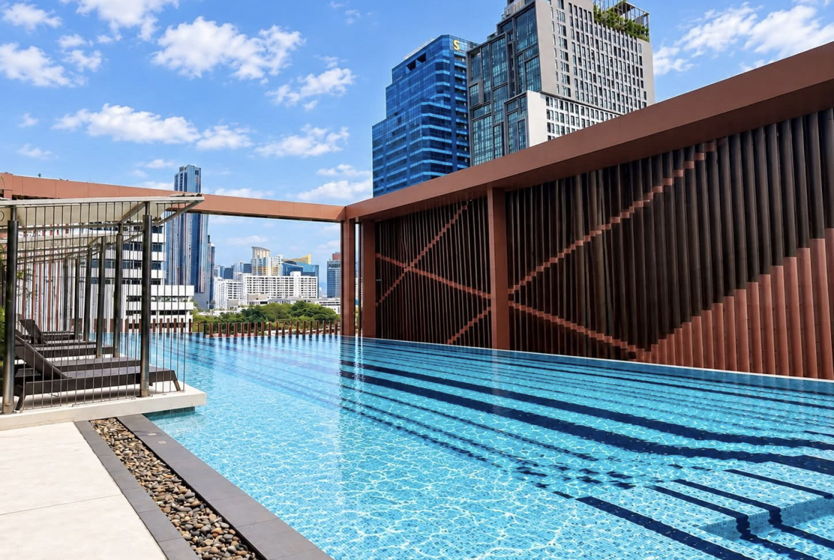 C Ekkamai Condo for Rent | 65.5 SQM