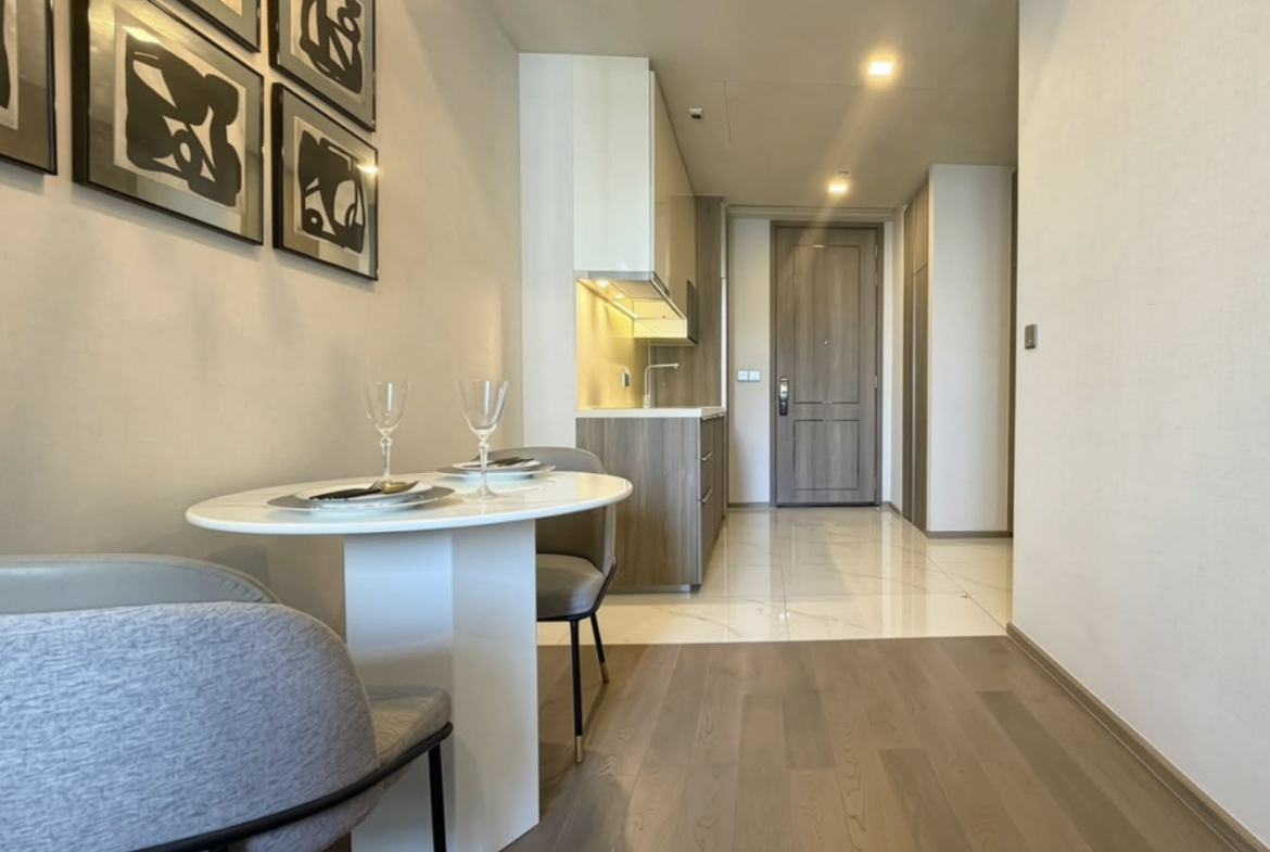 Celes Asoke Condo for Rent | 42 SQM