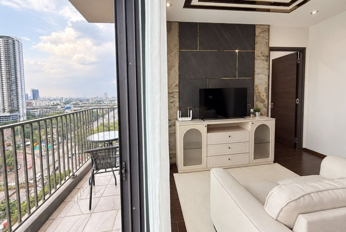 C Ekkamai Condo for Rent | 65.5 SQM